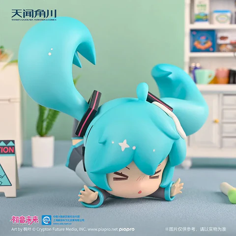 Hatsune Miku & Vocaloid – Watch Miku’s Step Mini Figure Series